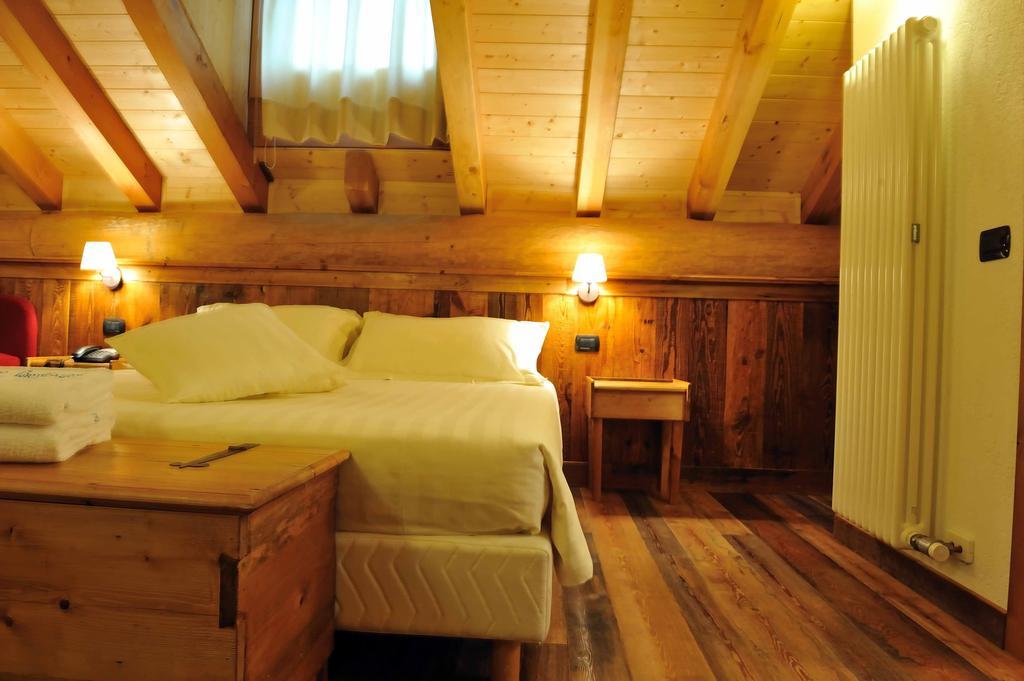 Ellex Eco Hotel Gressoney-la-Trinité Oda fotoğraf