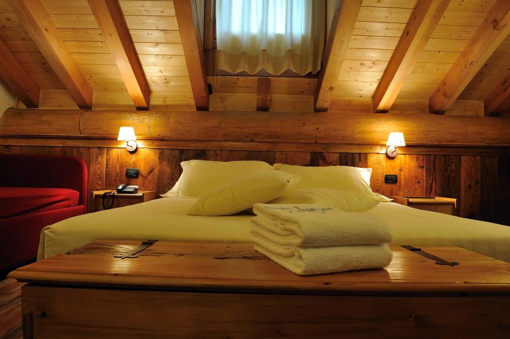 Ellex Eco Hotel Gressoney-la-Trinité Oda fotoğraf